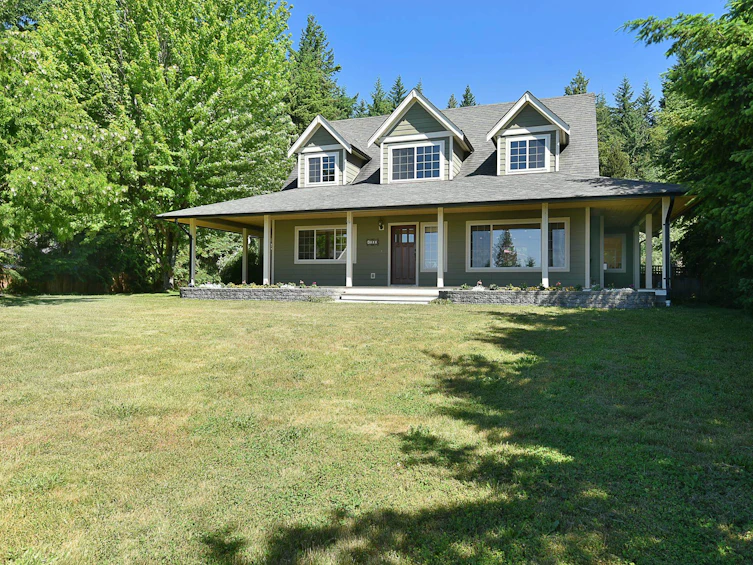 1000 Cemetery Road, Gibsons, BC, V0N 1V7 - 2