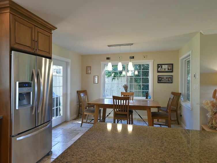 1000 Cemetery Road, Gibsons, BC, V0N 1V7 - 7