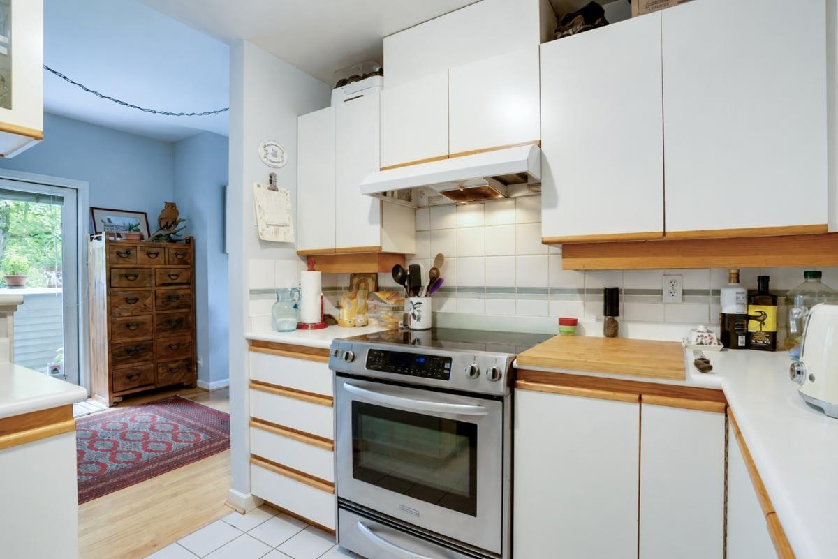 1903 W 14th Avenue, Vancouver, BC, V6J 2K1 - 19