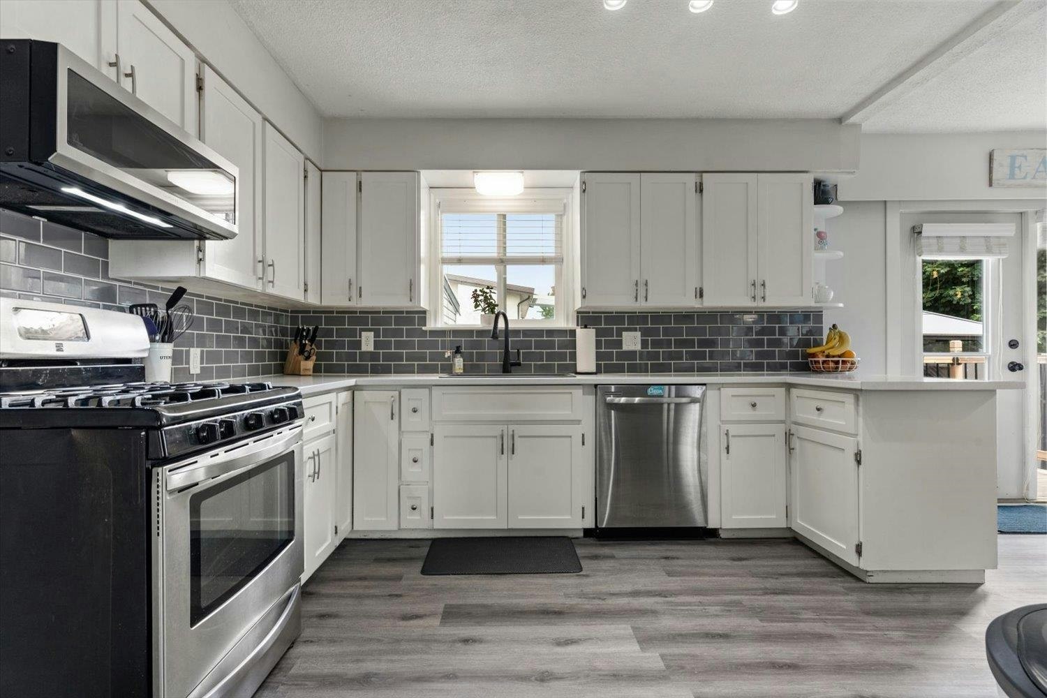 46551 Teton Avenue, Chilliwack, BC, V2P 6M3