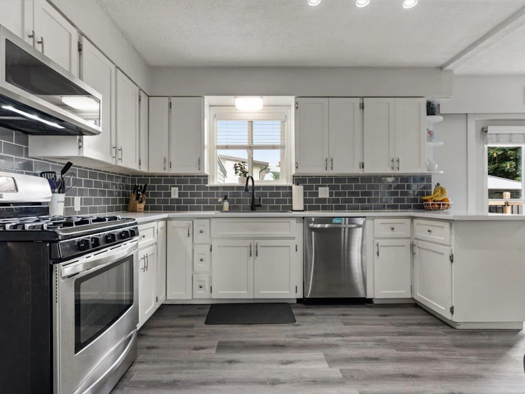 46551 Teton Avenue, Chilliwack, BC, V2P 6M3