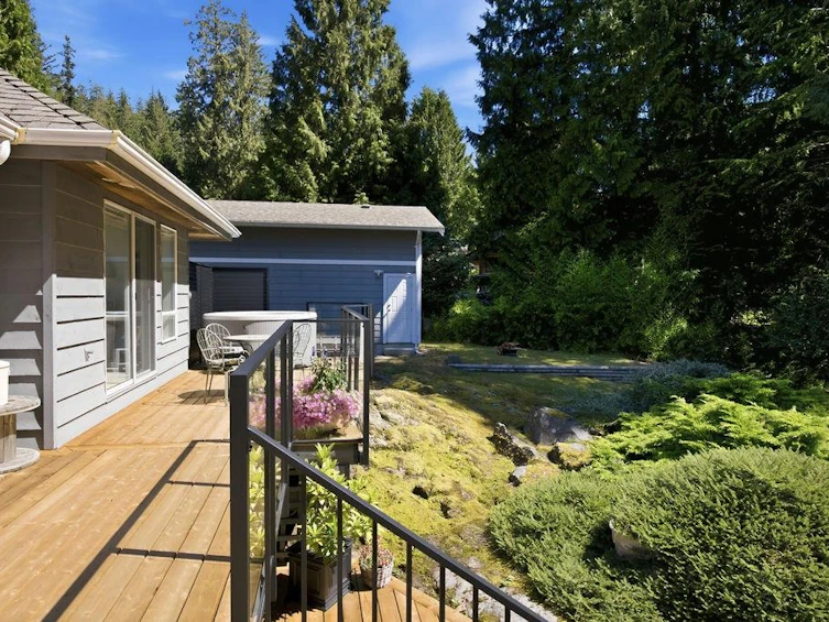 7321 Redrooffs Road, Halfmoon Bay, BC, V7Z 0T3 - 31