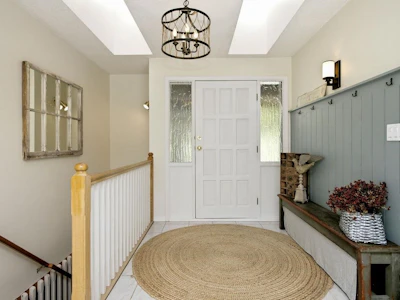 7321 Redrooffs Road - 2