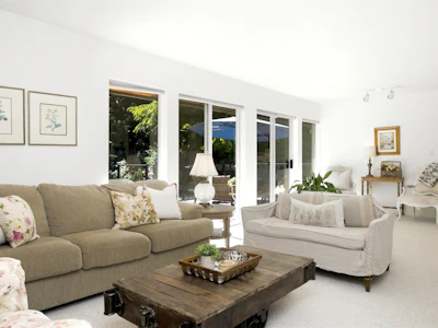 7321 Redrooffs Road - 5
