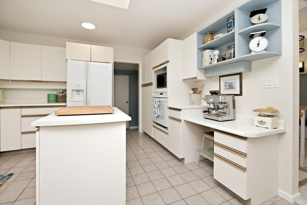 7321 Redrooffs Road, Halfmoon Bay, BC, V7Z 0T3 - 11