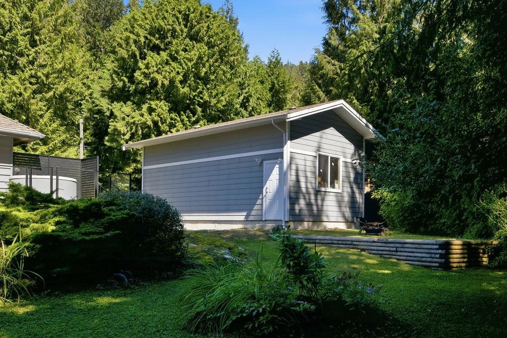 7321 Redrooffs Road, Halfmoon Bay, BC, V7Z 0T3 - 35