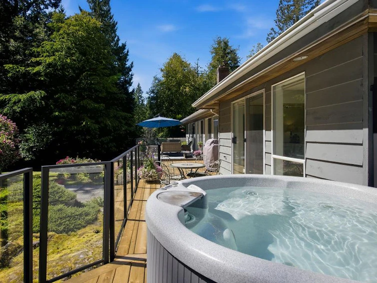 7321 Redrooffs Road, Halfmoon Bay, BC, V7Z 0T3 - 30