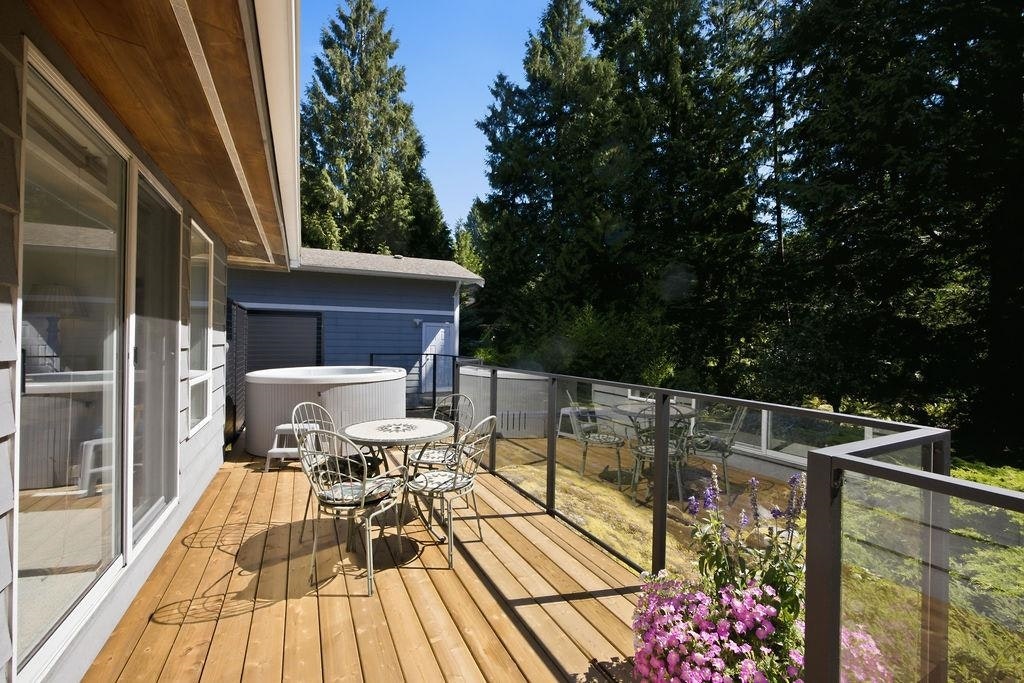7321 Redrooffs Road, Halfmoon Bay, BC, V7Z 0T3 - 28