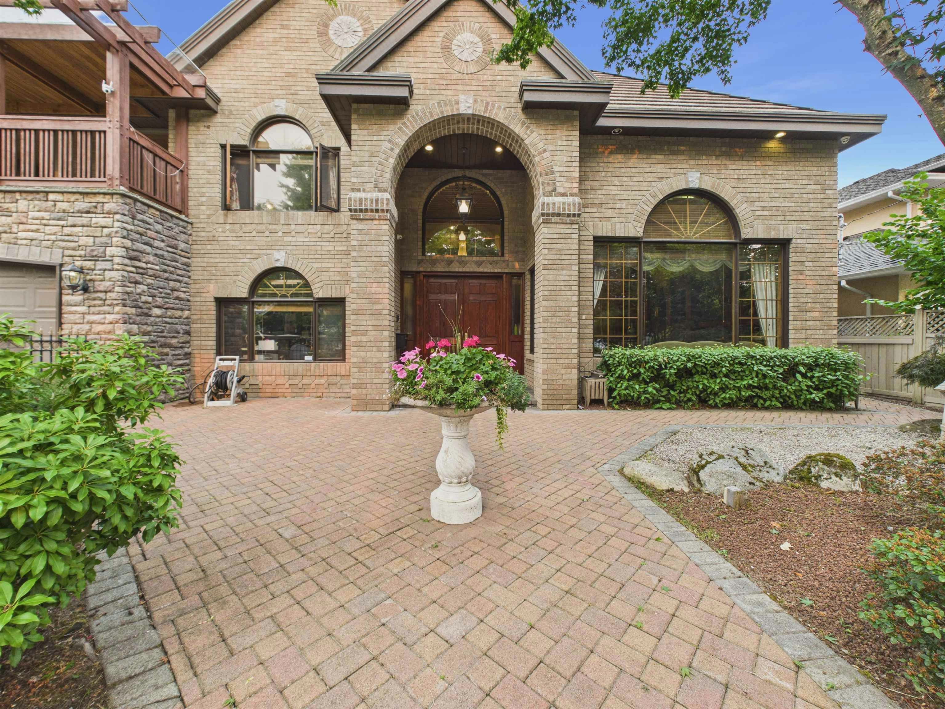 8760 Wheeler Road, Richmond, BC, V6Y 2M5