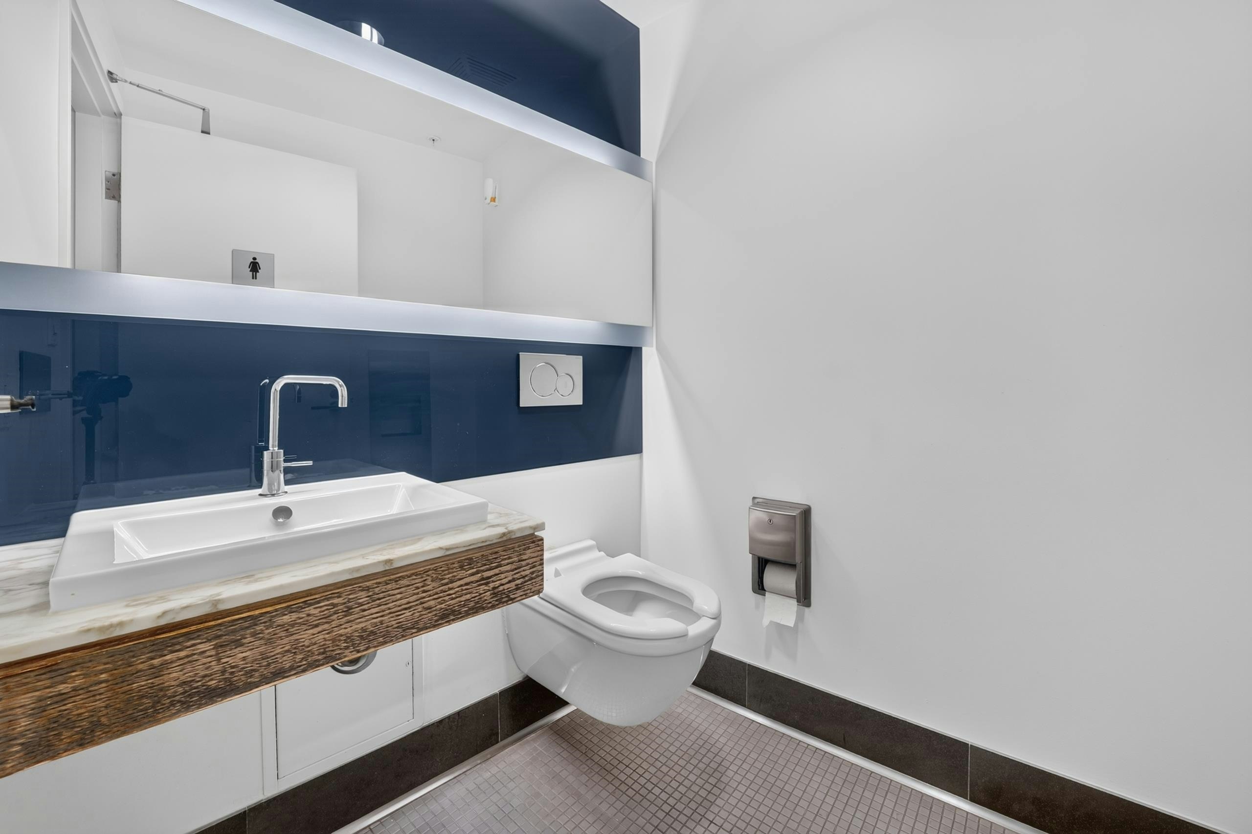 206-1477 W Pender Street, Vancouver, BC, V6G 2S3 - 10