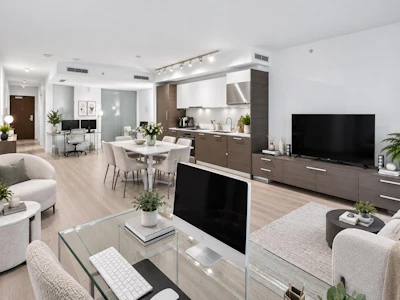 206-1477 W Pender Street - 3