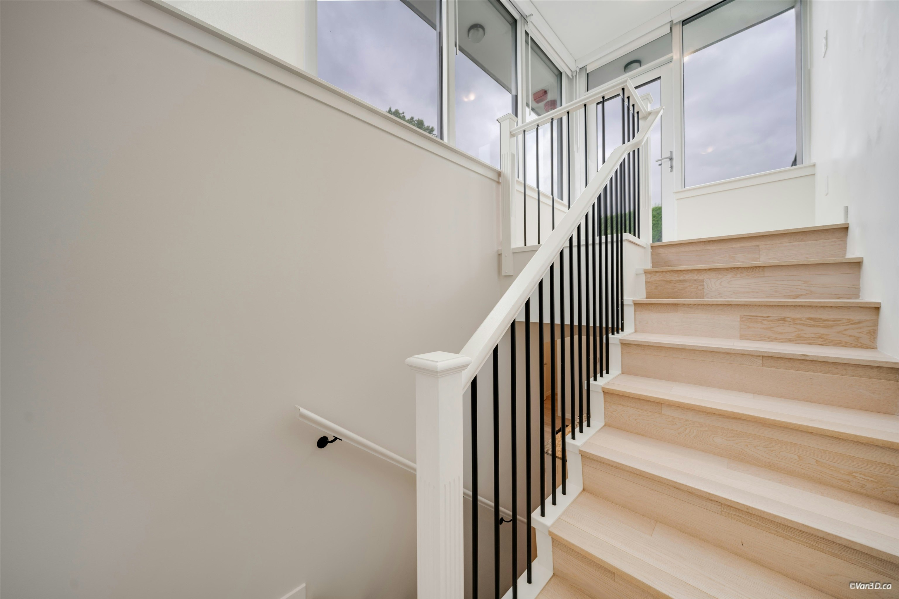 704-2565 Maple Street, Vancouver, BC, V7J 0C8 - 32
