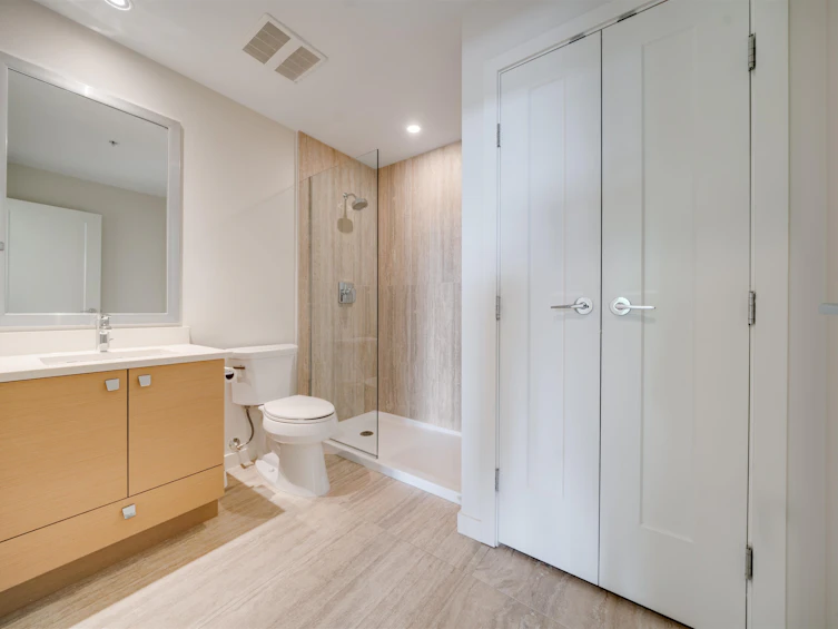 704-2565 Maple Street, Vancouver, BC, V7J 0C8 - 22