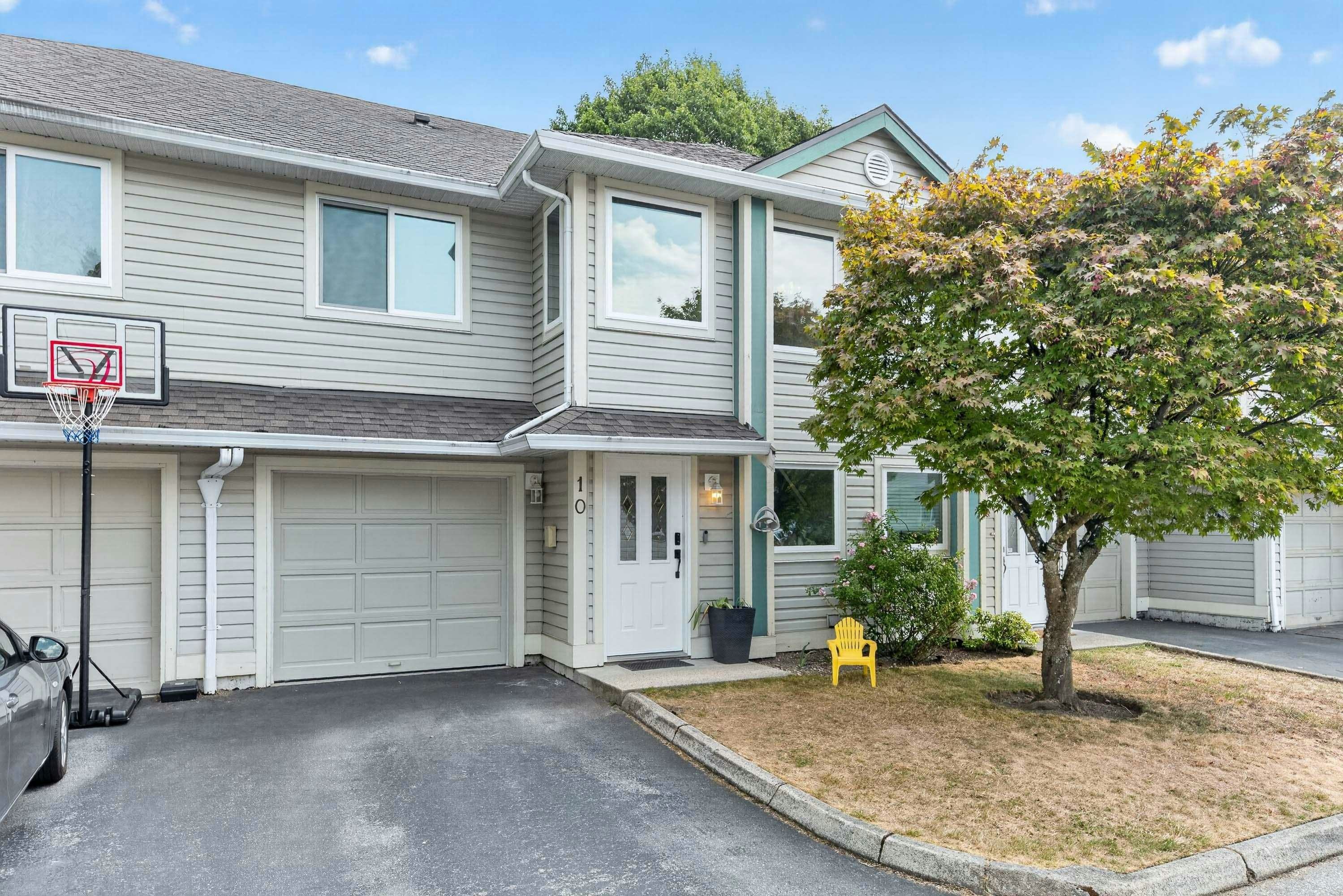 10-11950 232 Street, Maple Ridge, BC, V2X 6T1