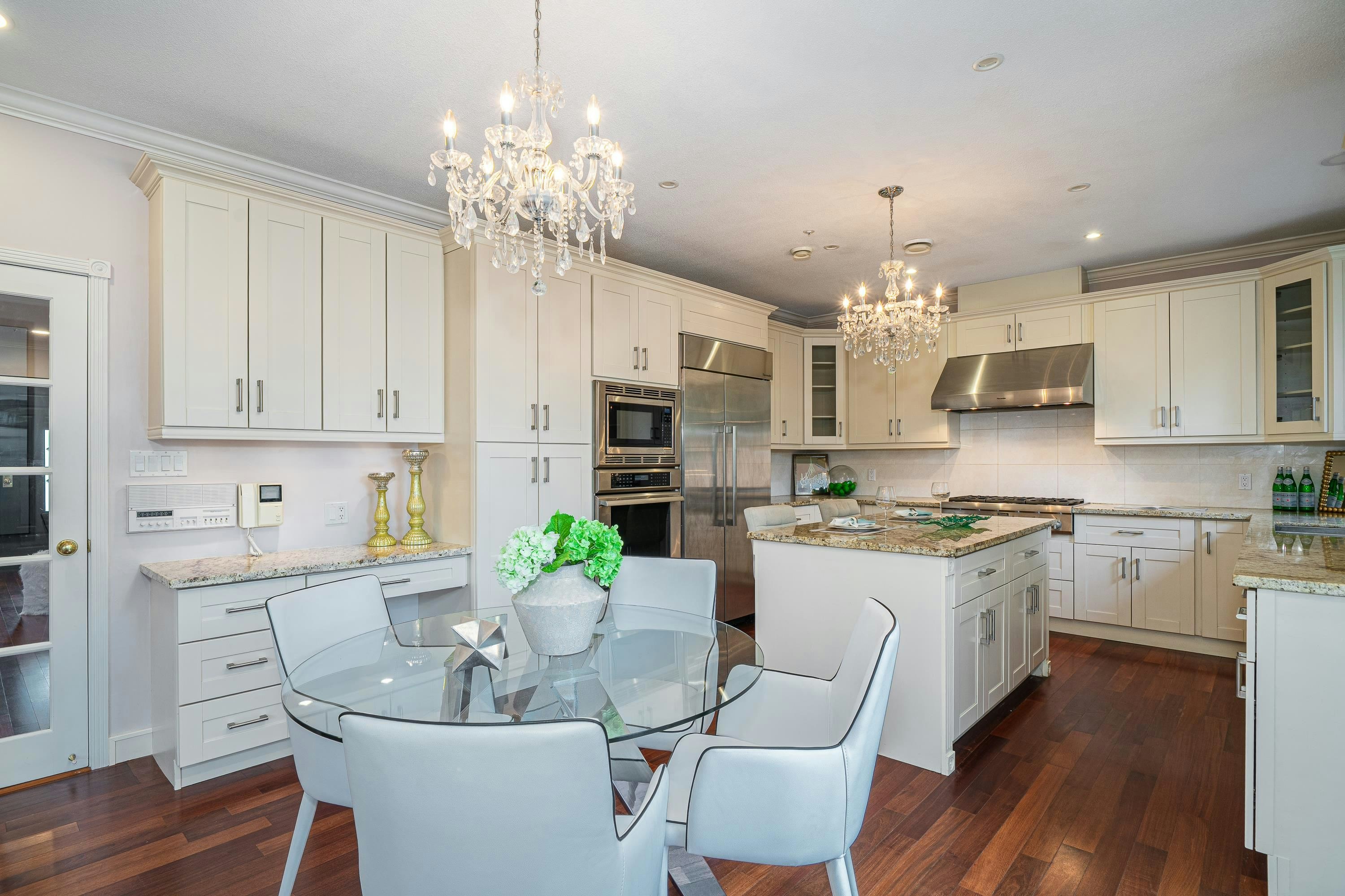 4255 W 15th Avenue, Vancouver, BC, V6R 3A7 - 13