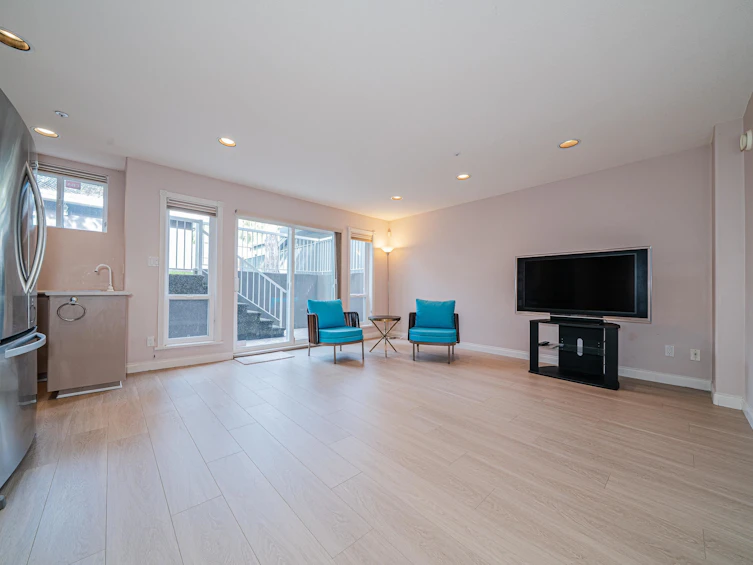 4255 W 15th Avenue, Vancouver, BC, V6R 3A7 - 25