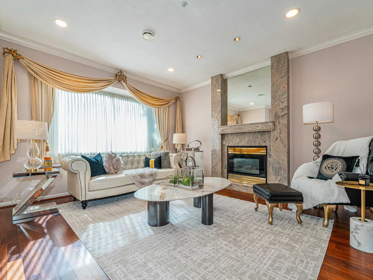 4255 W 15th Avenue, Vancouver, BC, V6R 3A7 - 5