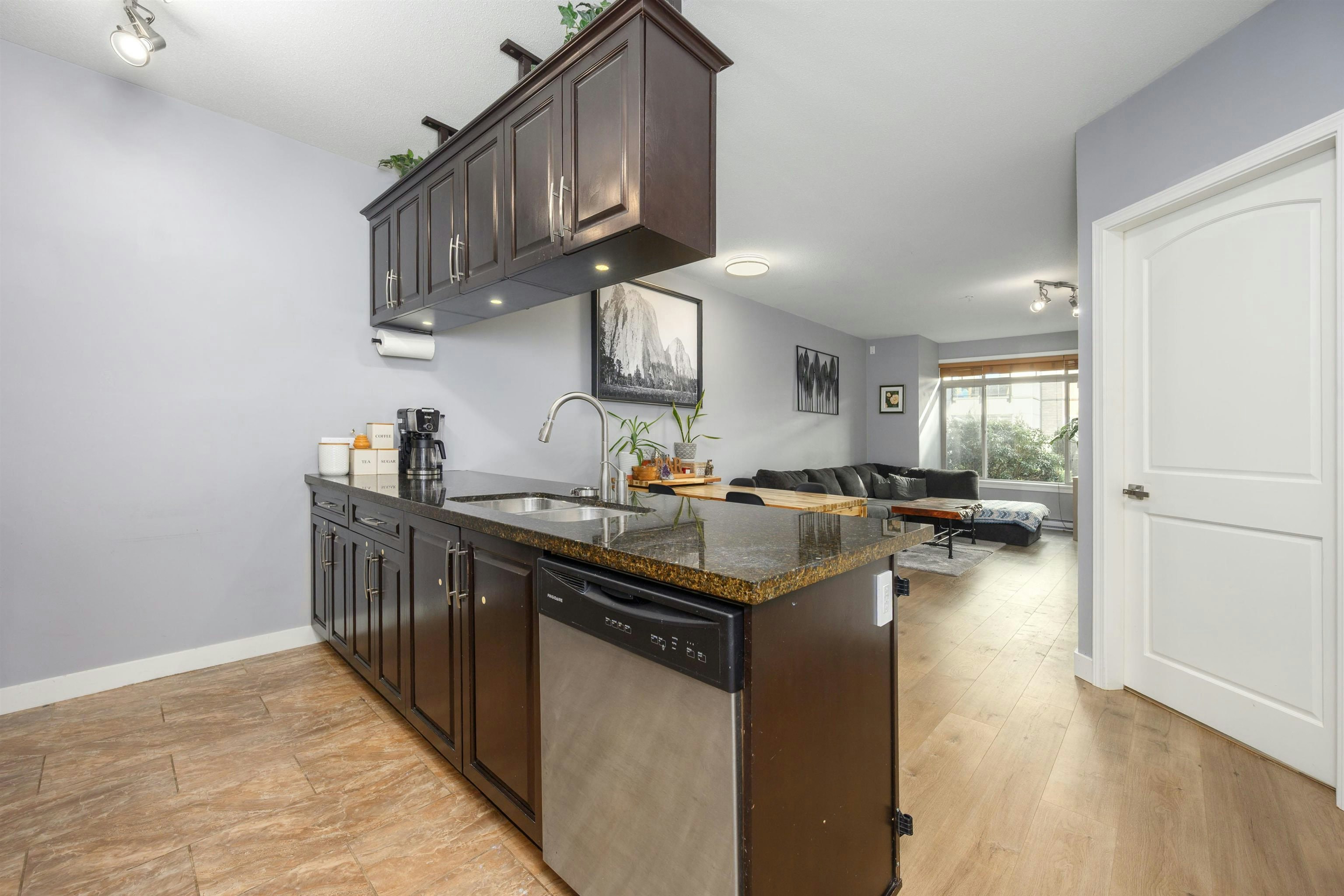 115-11887 Burnett Street, Maple Ridge, BC, V2X 6P6 - 6