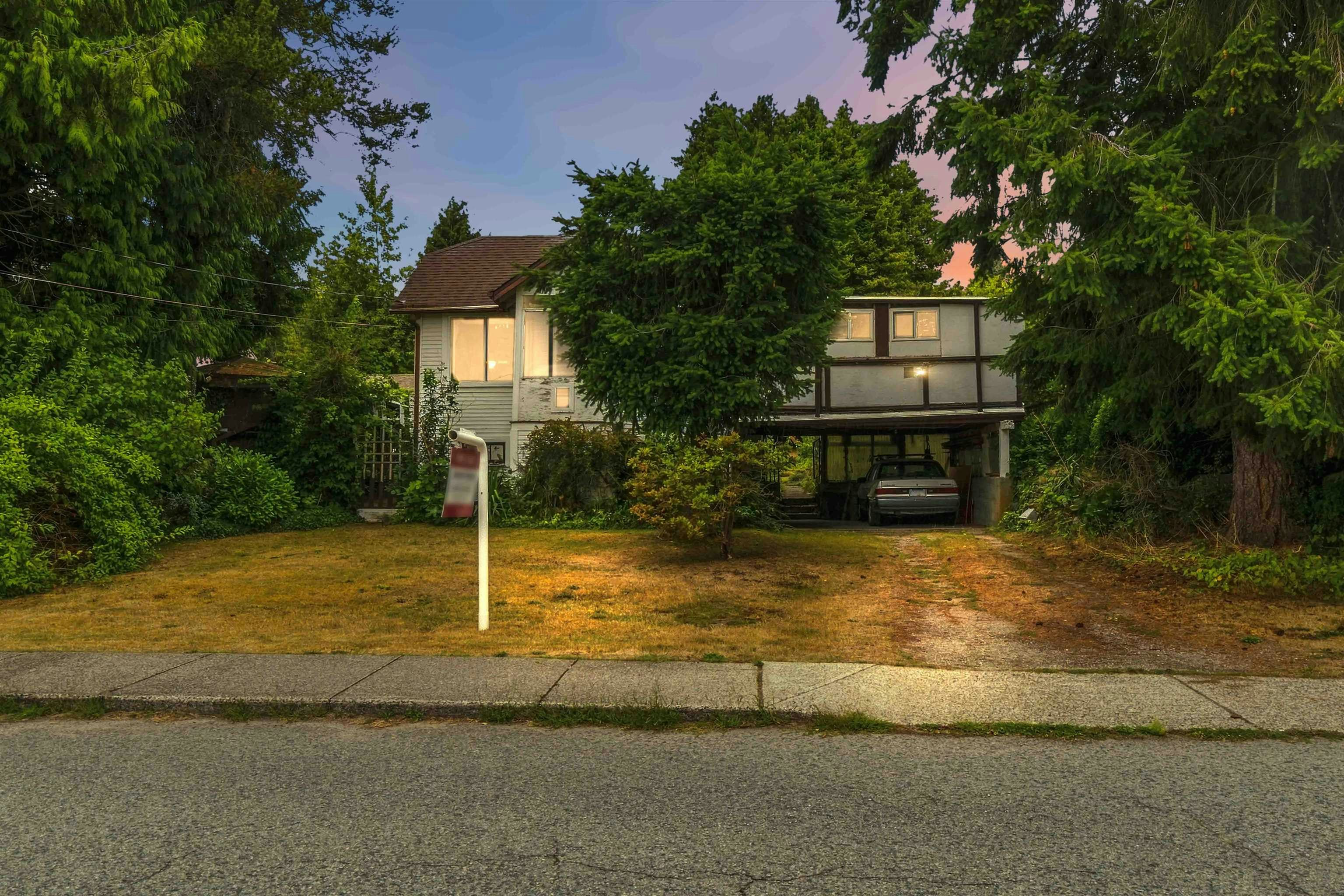 6151 Winch Street - 3