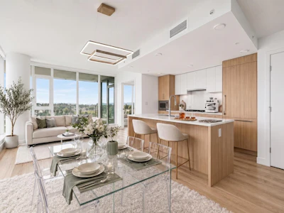 1102-9675 King George Boulevard - 2