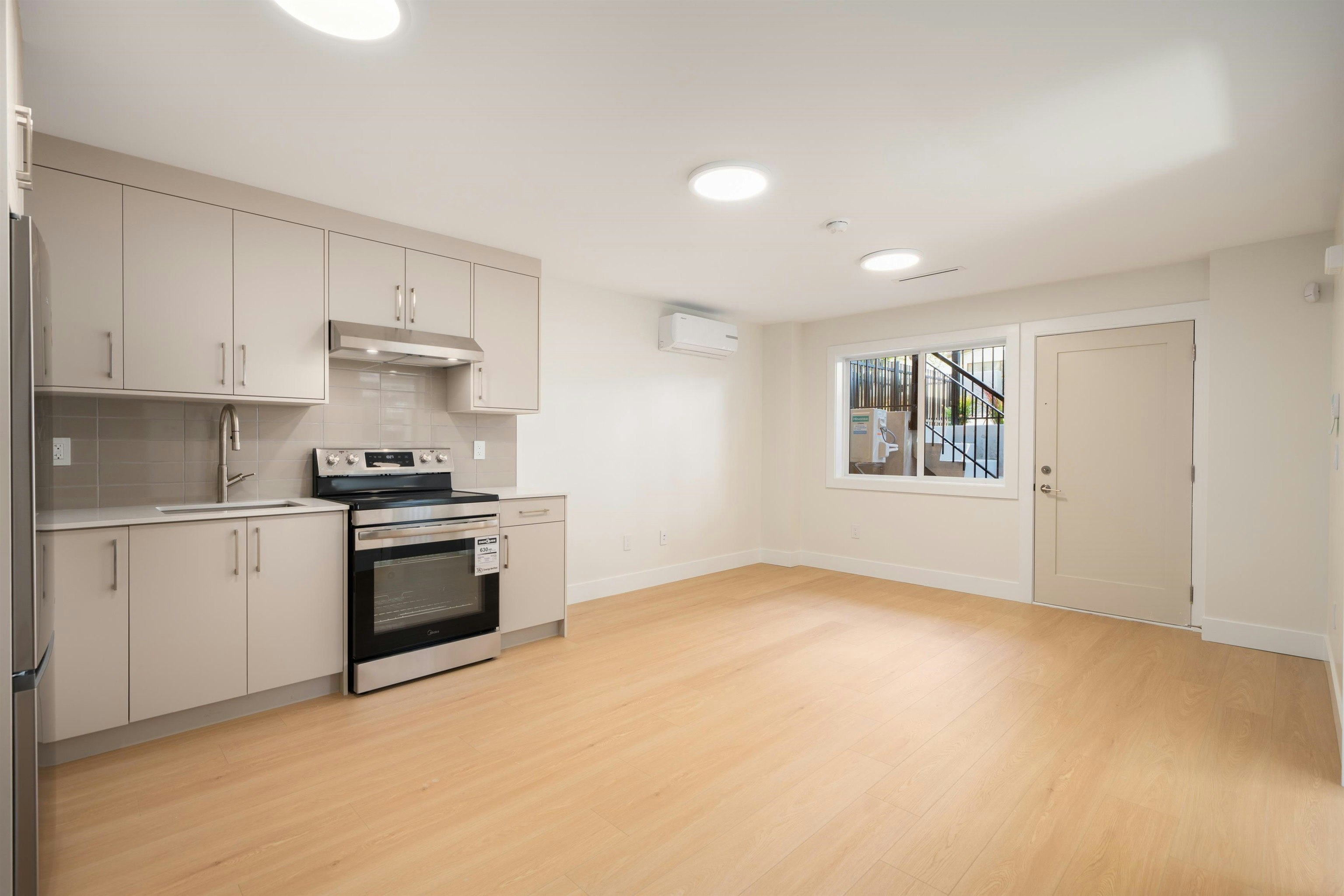 1-4331 Union Street, Burnaby, BC, V5C 2X5 - 25