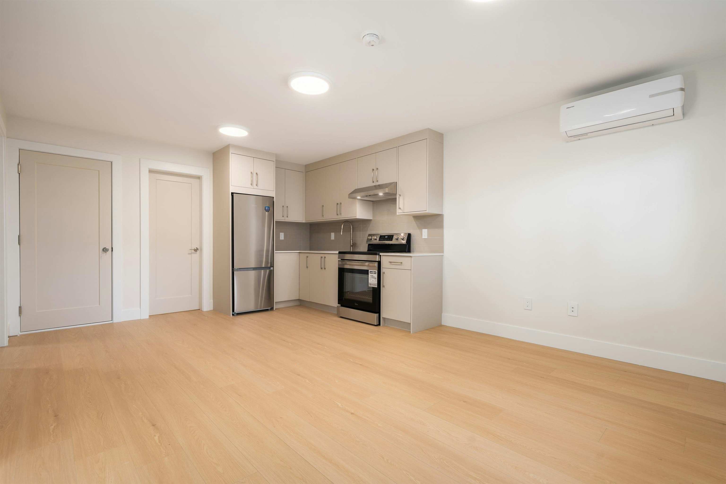 1-4331 Union Street, Burnaby, BC, V5C 2X5 - 23