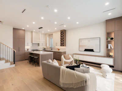 1-4331 Union Street - 3