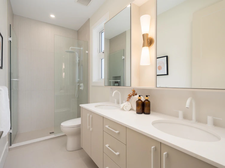 1-4331 Union Street, Burnaby, BC, V5C 2X5 - 19