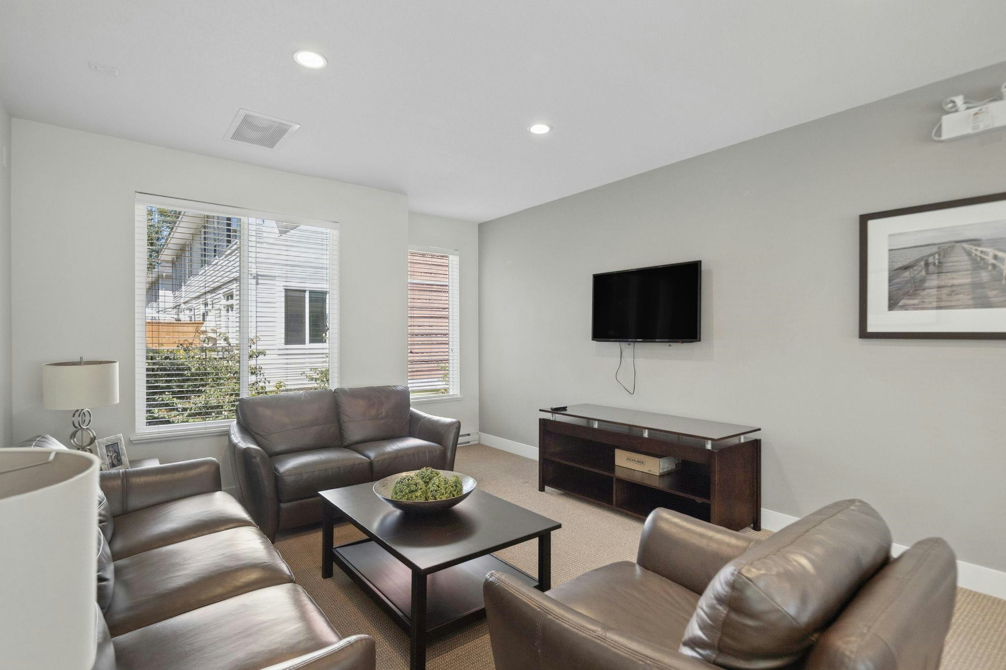 32-3039 156 Street, Surrey, BC, V3Z 6T5 - 34