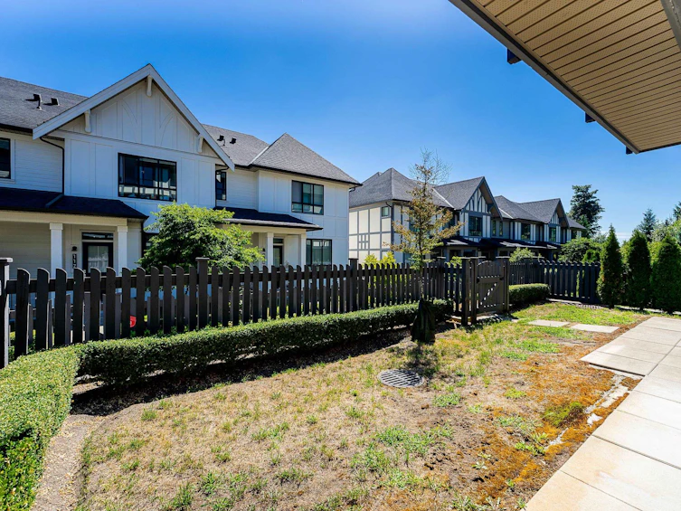 108-3500 Burke Village Promenade, Coquitlam, BC, V3E 0N2 - 28