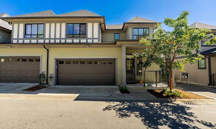 108-3500 Burke Village Promenade