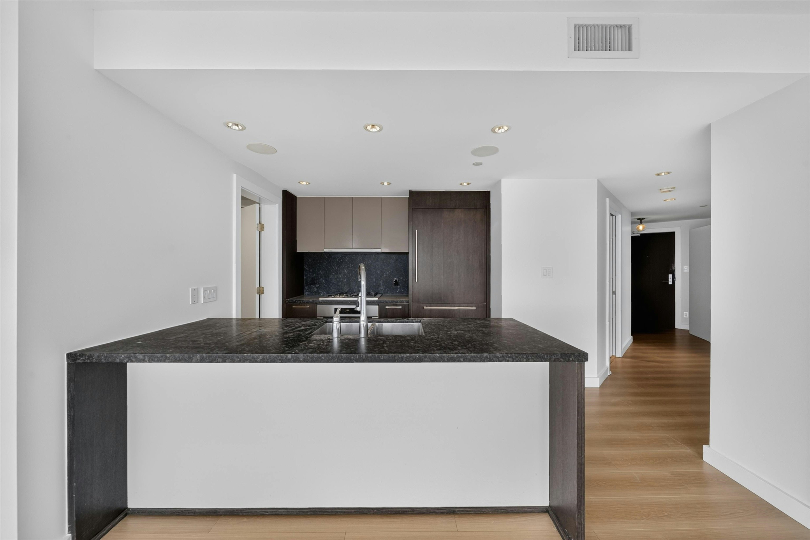 3508-1372 Seymour Street, Vancouver, BC, V6B 0L1 - 12