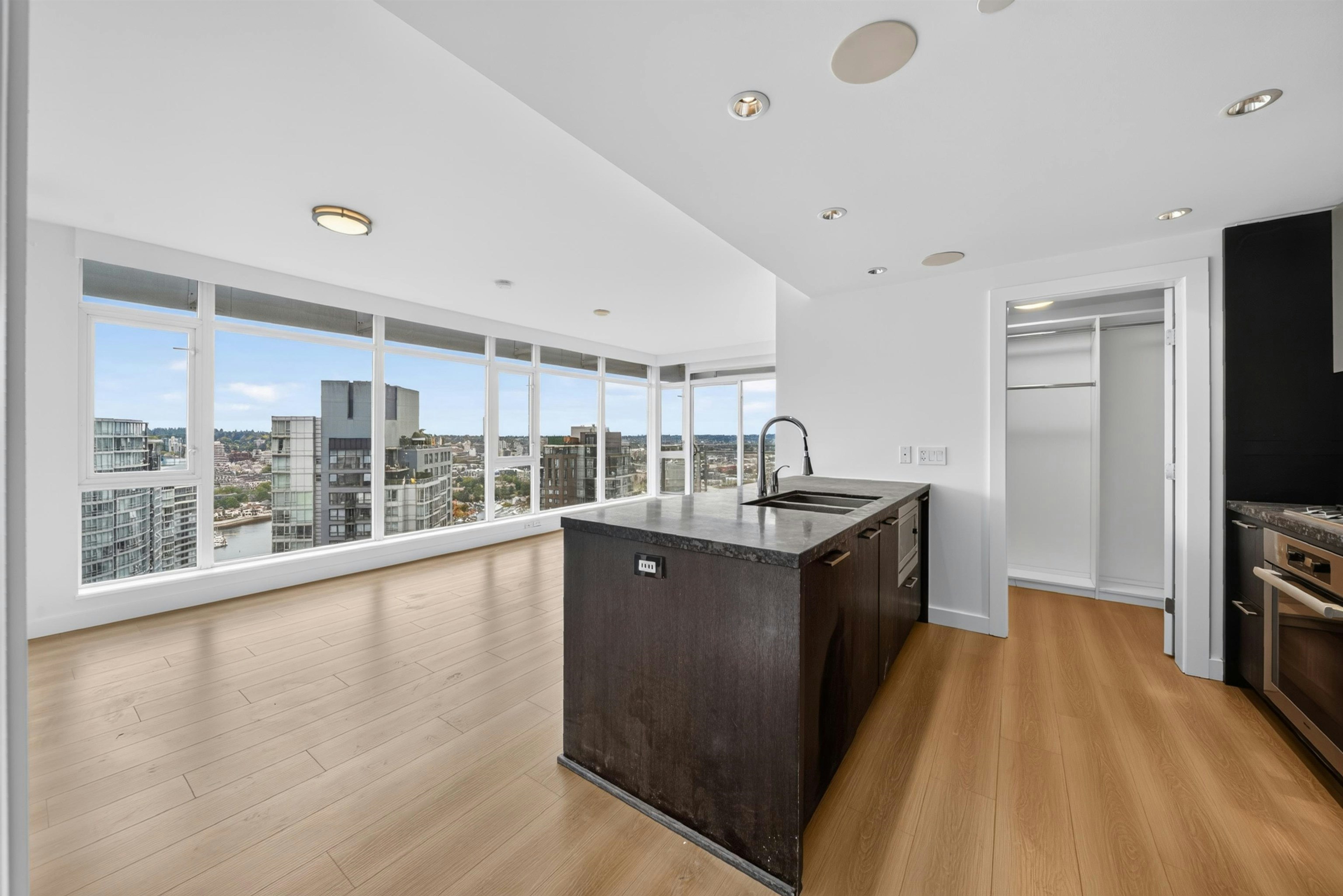 3508-1372 Seymour Street, Vancouver, BC, V6B 0L1 - 9
