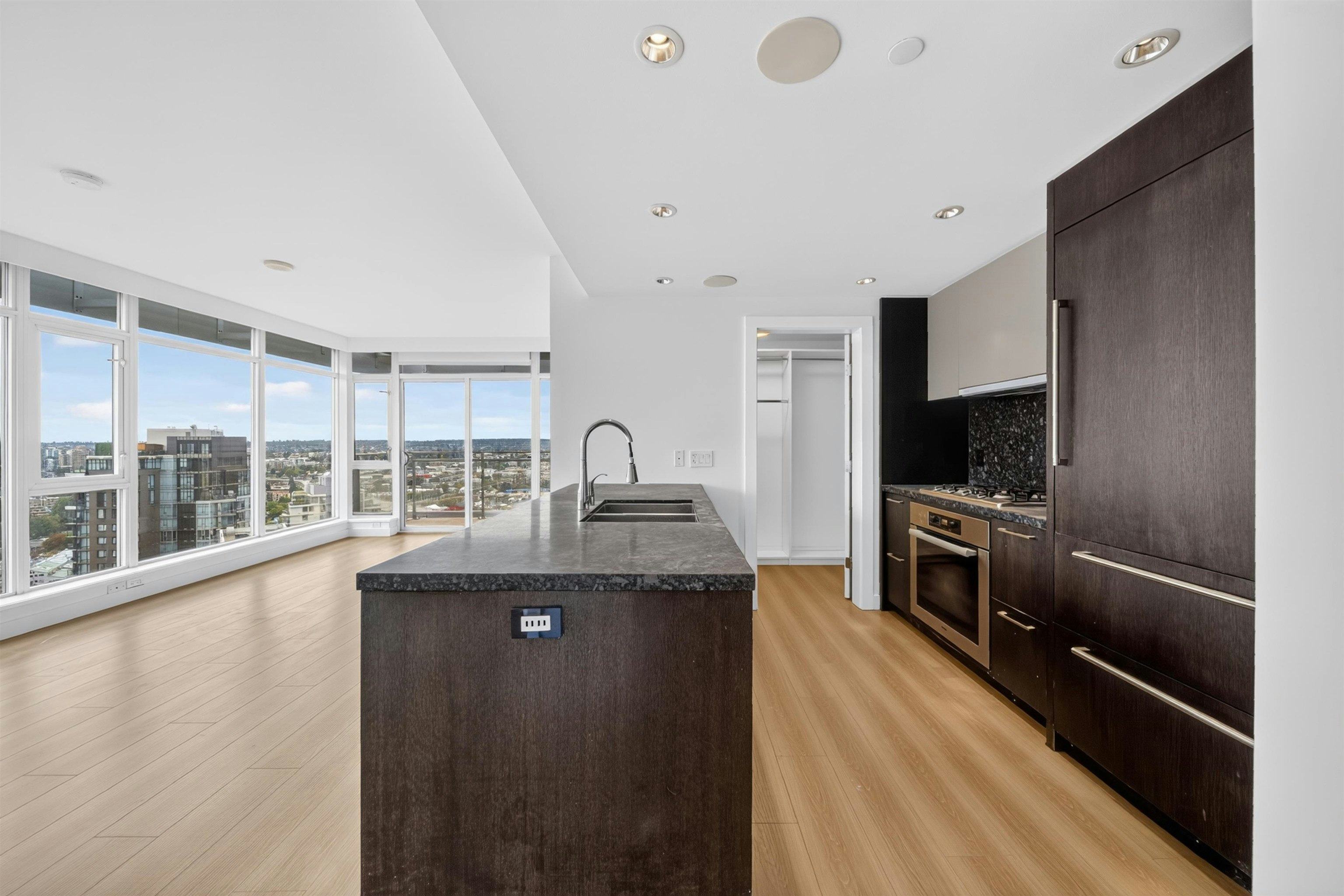 3508-1372 Seymour Street, Vancouver, BC, V6B 0L1 - 10