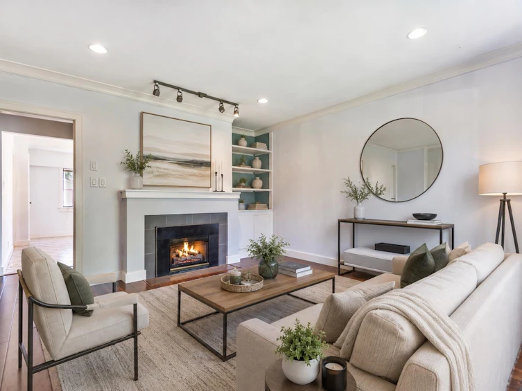 2576 Parker Street, Vancouver, BC, V5K 2T3 - 2