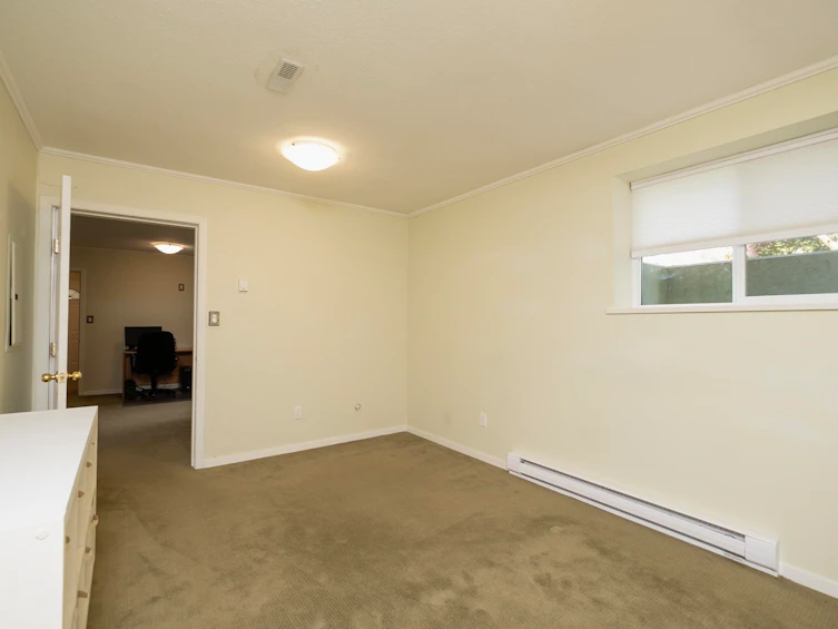 2556 Lower Road, Roberts Creek, BC, V0N 2W4 - 15