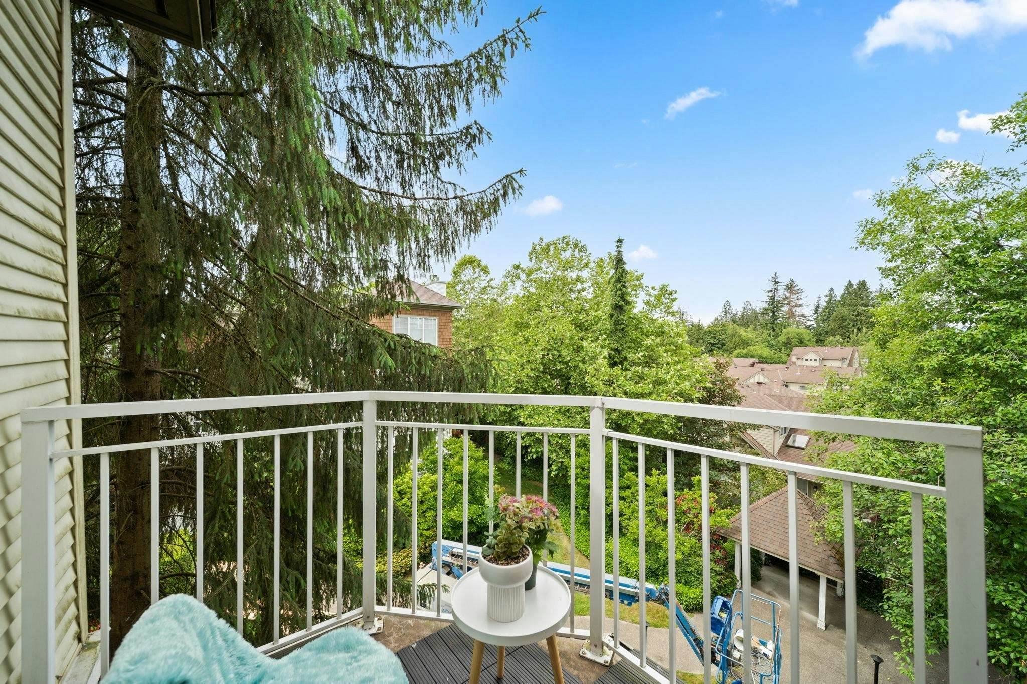 404-10186 155 Street, Surrey, BC, V3R 0R6 - 6