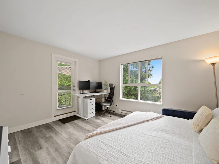 404-10186 155 Street, Surrey, BC, V3R 0R6 - 16