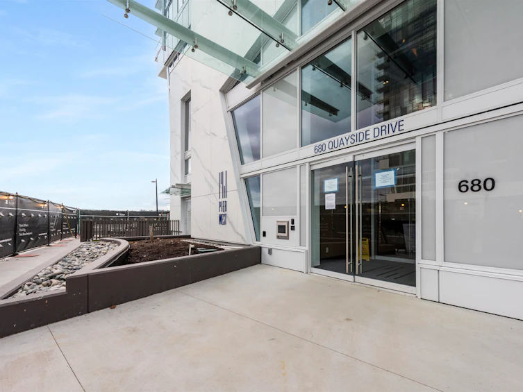 4001-680 Quayside Drive, New Westminster, BC, V3M 0P2 - 31