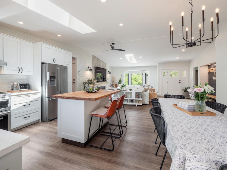 655 Dougall Road, Gibsons, BC, V0N 1V8 - 8