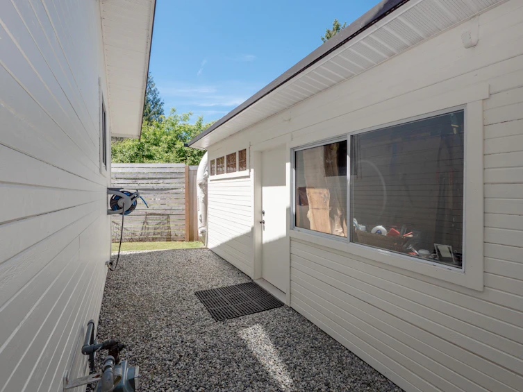 655 Dougall Road, Gibsons, BC, V0N 1V8 - 29