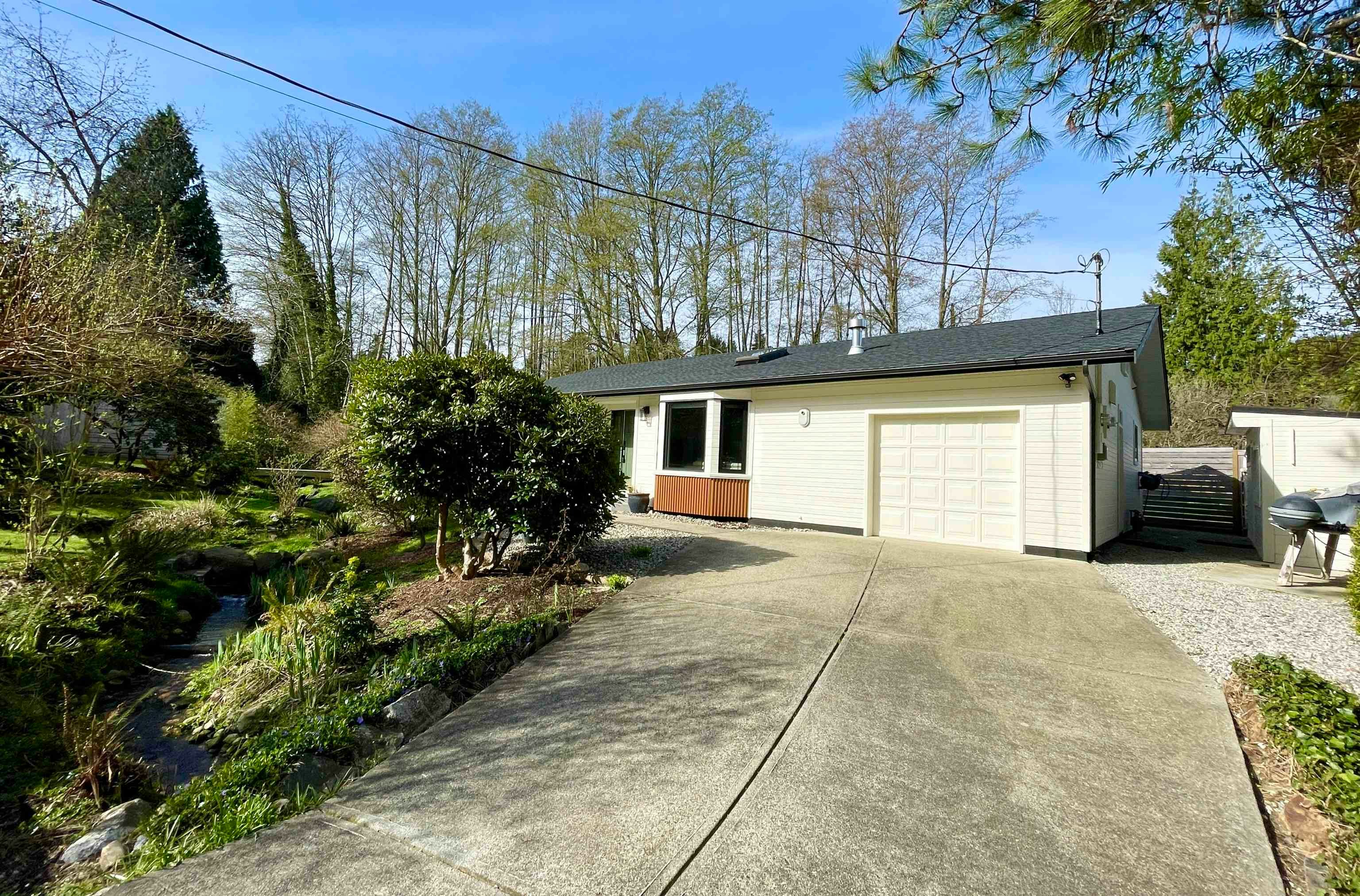 655 Dougall Road, Gibsons, BC, V0N 1V8 - 28