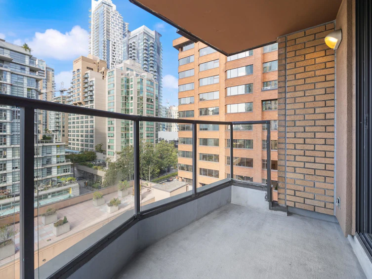 907-1189 Howe Street, Vancouver, BC, V6Z 2X4 - 23