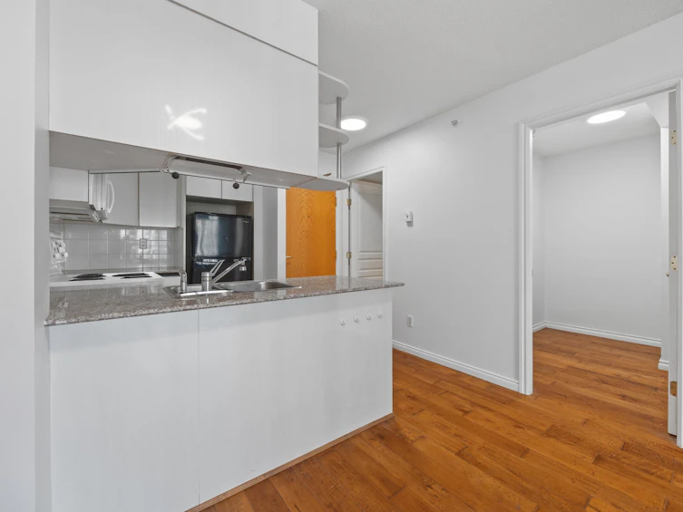 907-1189 Howe Street, Vancouver, BC, V6Z 2X4 - 16