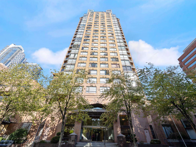 907-1189 Howe Street, Vancouver, BC, V6Z 2X4 - 2