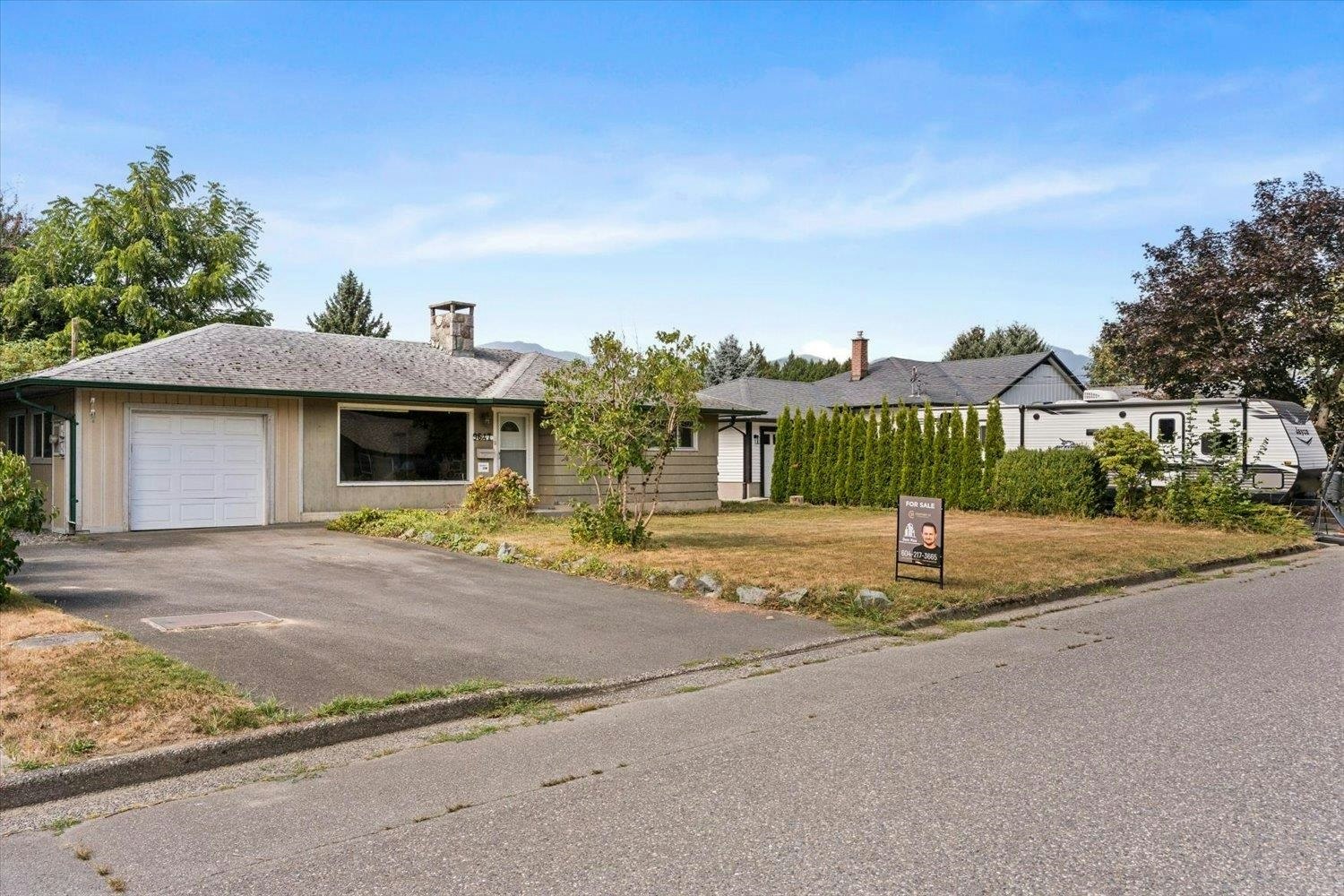 9647 Windsor Street, Chilliwack, BC, V2P 6C3 - 2