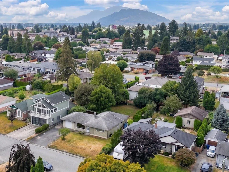9647 Windsor Street, Chilliwack, BC, V2P 6C3