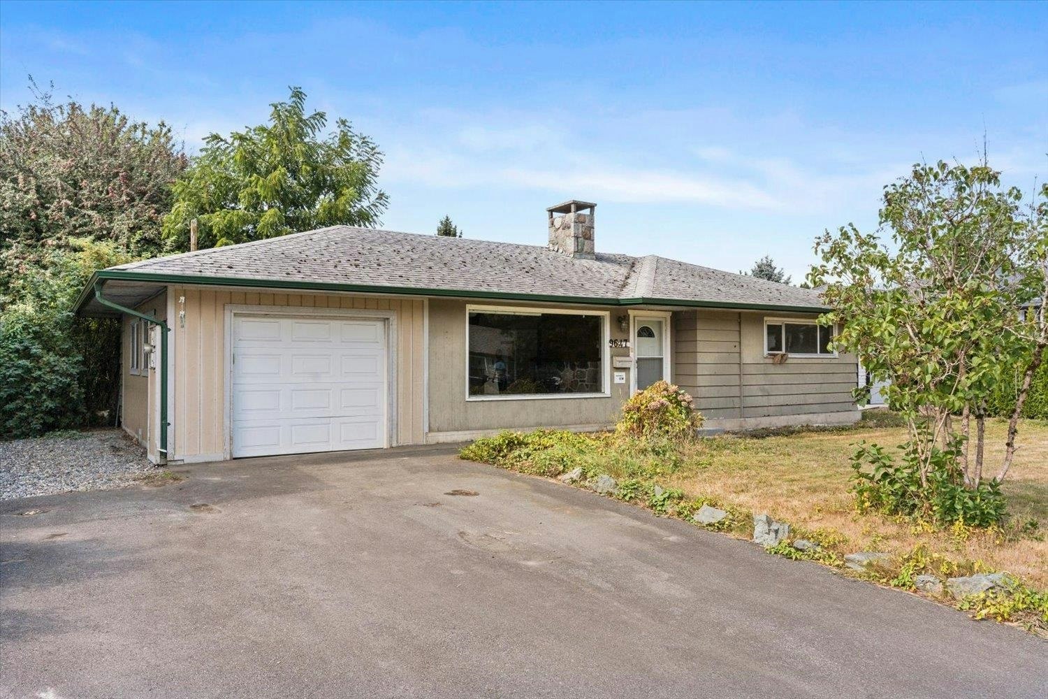 9647 Windsor Street, Chilliwack, BC, V2P 6C3 - 3