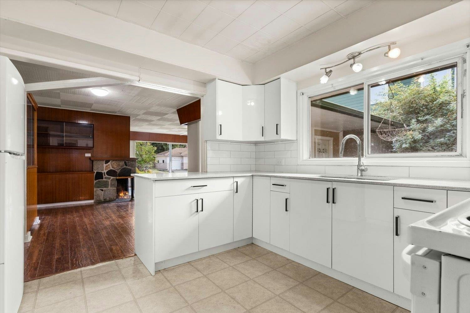 9647 Windsor Street, Chilliwack, BC, V2P 6C3 - 9