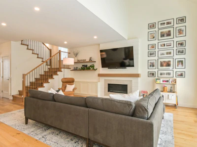 27726 Roundhouse Drive - 4